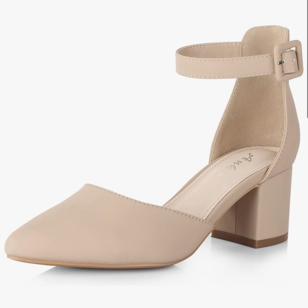 Ankis Closed Toe Ankle Strap Heels in Nude - Size 5